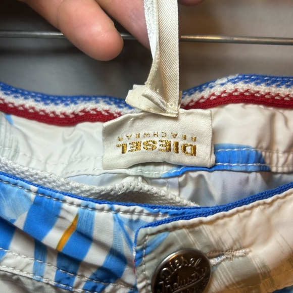 Vintage Diesel Industry palm leaves swim shorts - Picture 3 of 16